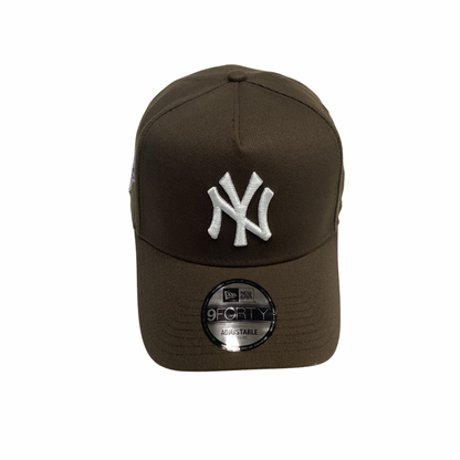 New Era 9FORTY SnapBack Hat - Brown New York