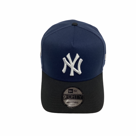 New Era 9FORTY SnapBack Hat - Navy & Black New York